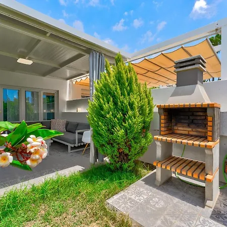 Apartman Beautiful In Island Village